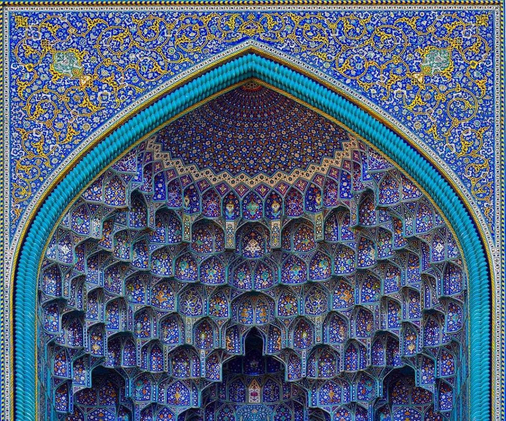 هنر کاشی کاری ایرانی